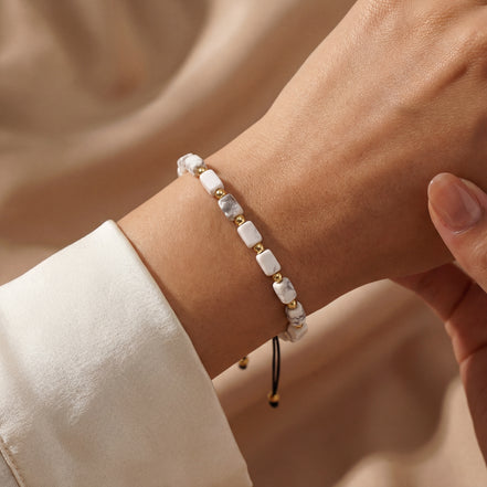 Bransoletka Block Line | Howlit | Spokój | Giftness