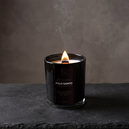 Świeca Premium Palo Santo 240 ml | Giftness