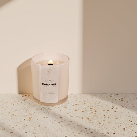 Świeca Salted Caramel 240 ml | Giftness