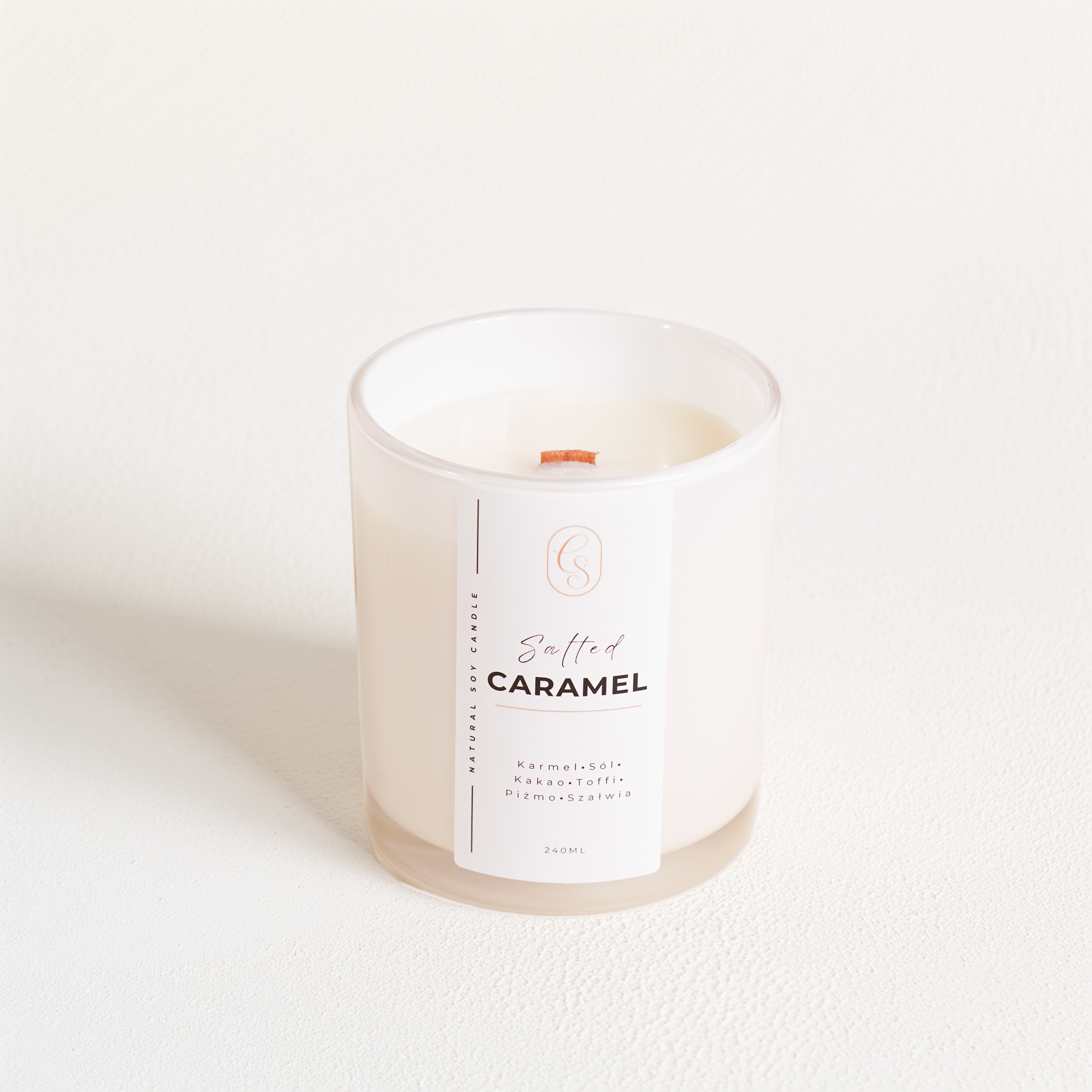 Świeca Salted Caramel 240 ml | Giftness
