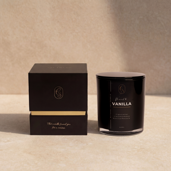 Świeca Vanilla & Wood 240 ml | Giftness