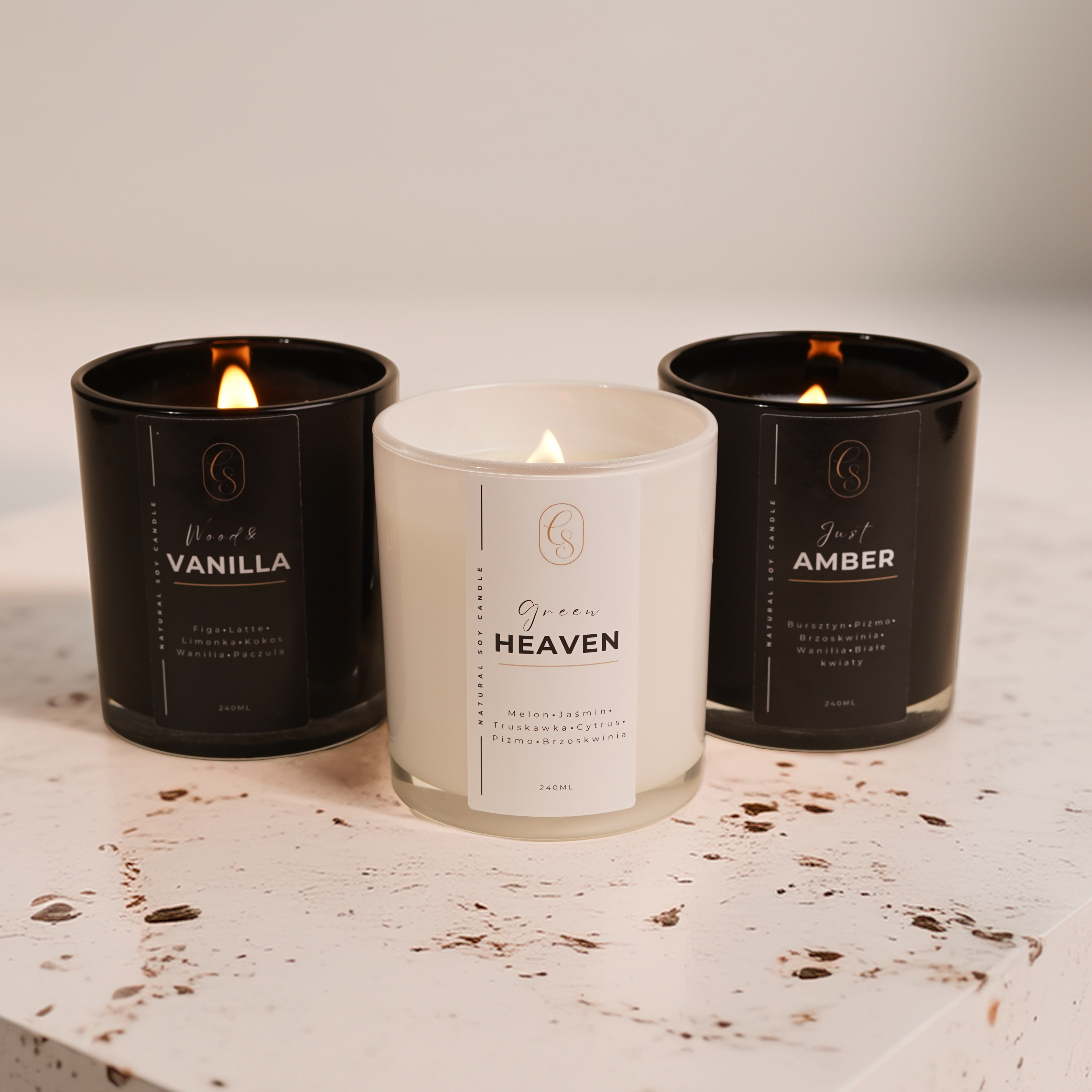 Świeca Vanilla & Wood 240 ml | Giftness